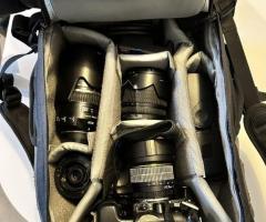 Nikon D7000 avec accessoires et Trépied